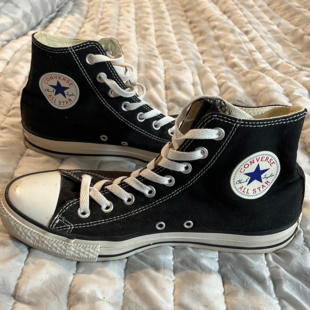 Converse Chuck Taylors sz9